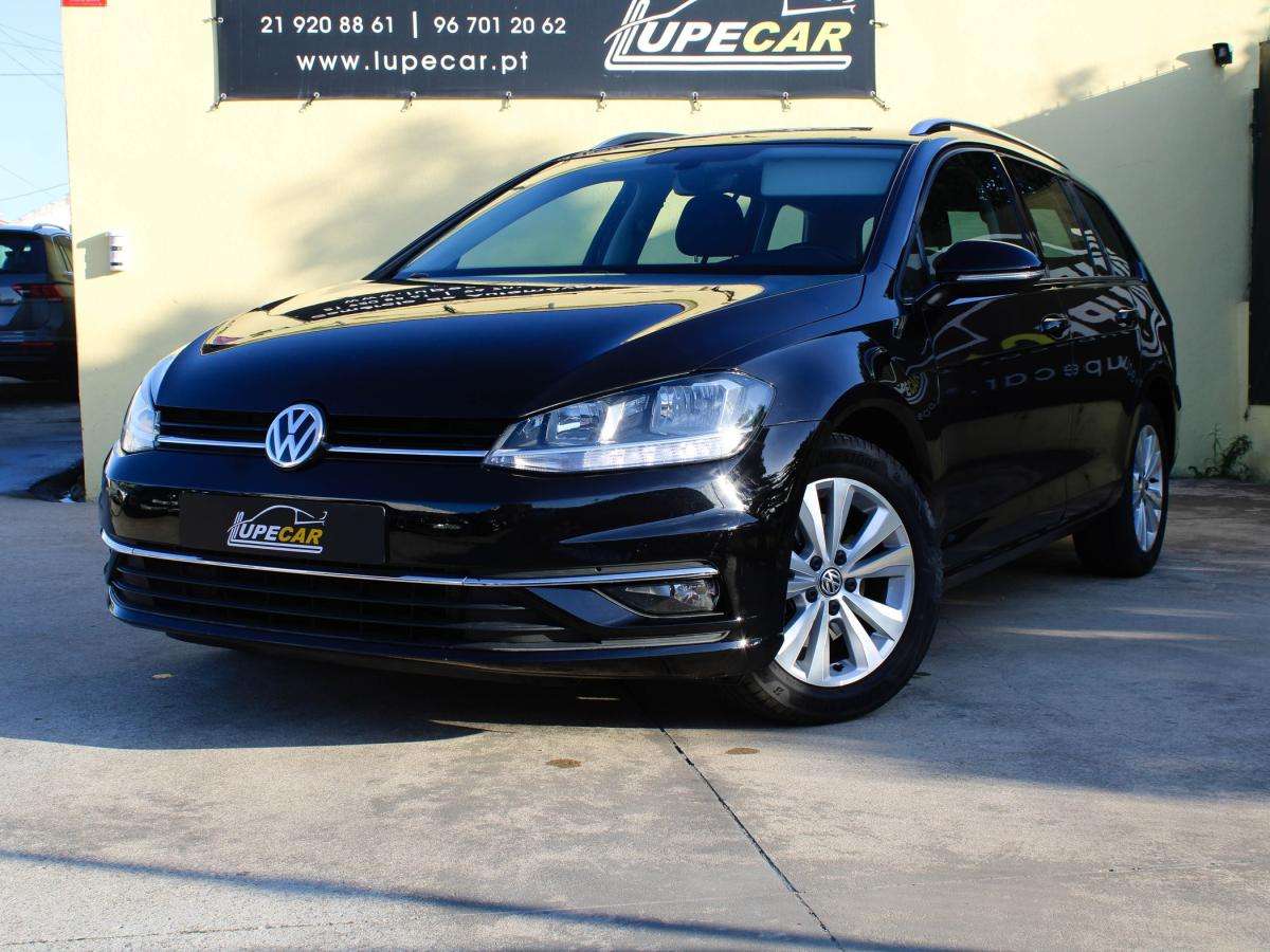 volkswagen-golf-variant-2018-diesel-1968cc
