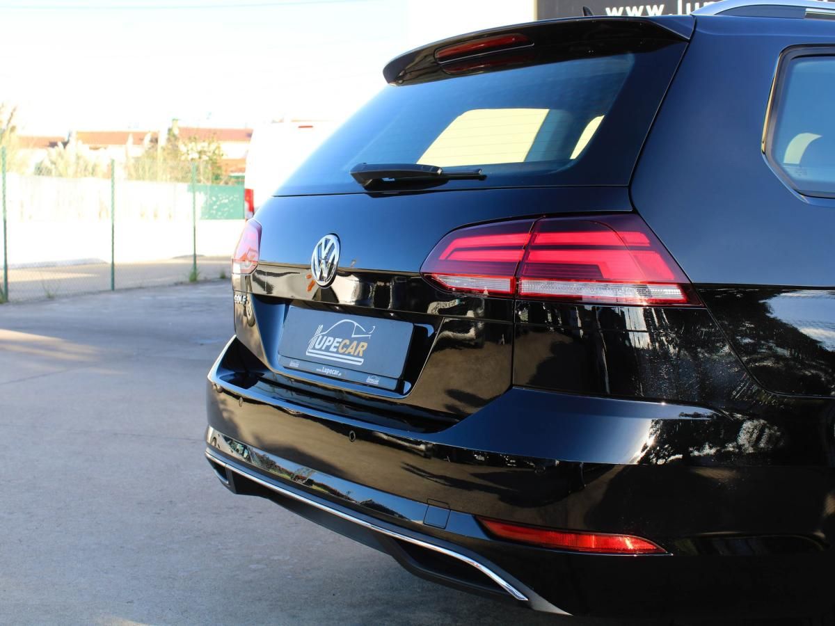 volkswagen-golf-variant-2018-diesel-1968cc