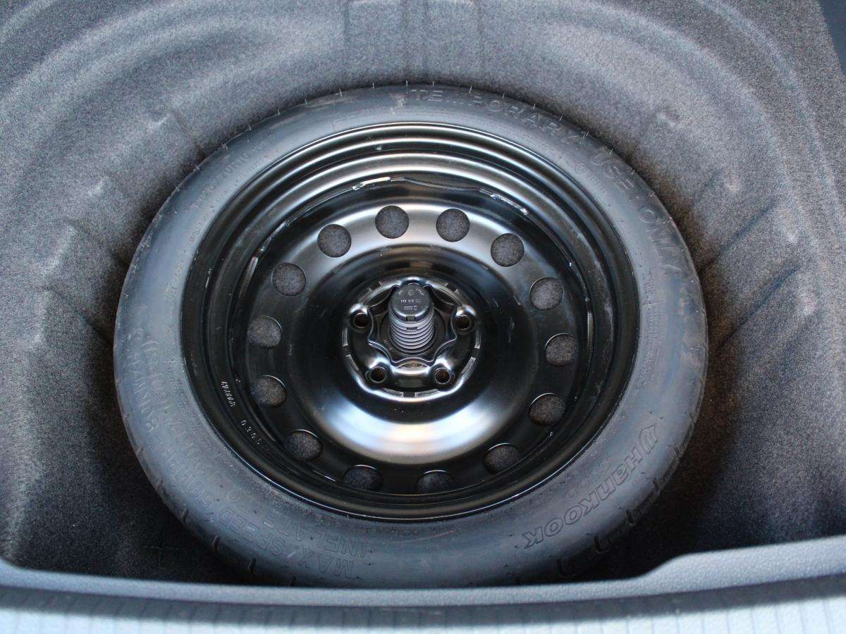 volkswagen-golf-variant-2018-diesel-1968cc