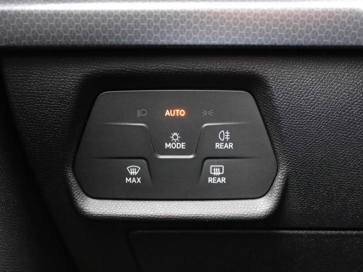 seat-leon-st-2024-diesel-1968cc