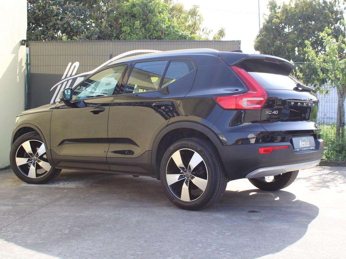 volvo-xc40-2022-gasolina-1477cc