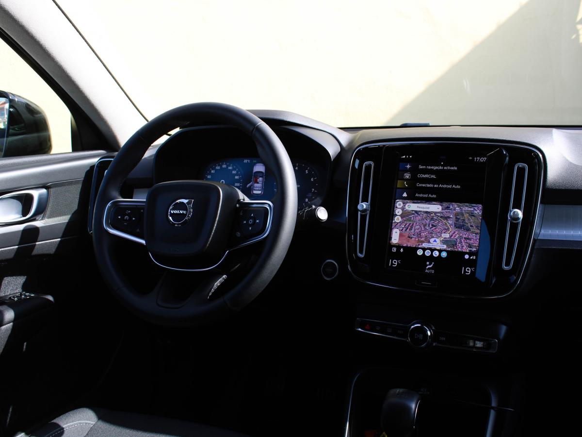 volvo-xc40-2022-gasolina-1477cc