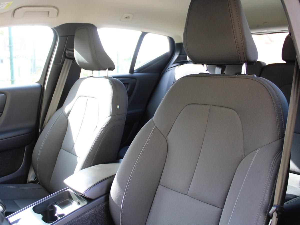 volvo-xc40-2022-gasolina-1477cc