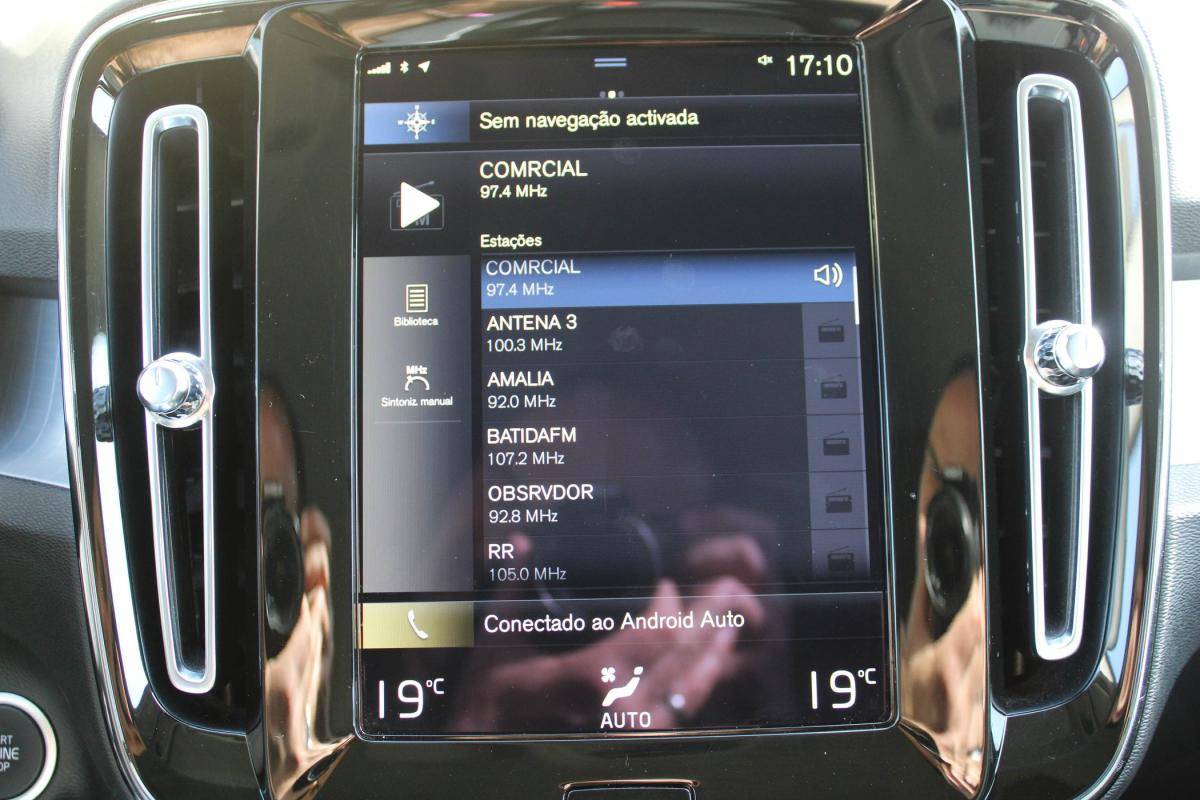 volvo-xc40-2022-gasolina-1477cc