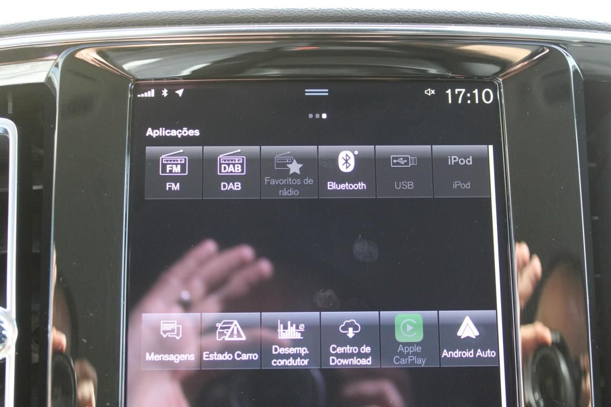 volvo-xc40-2022-gasolina-1477cc