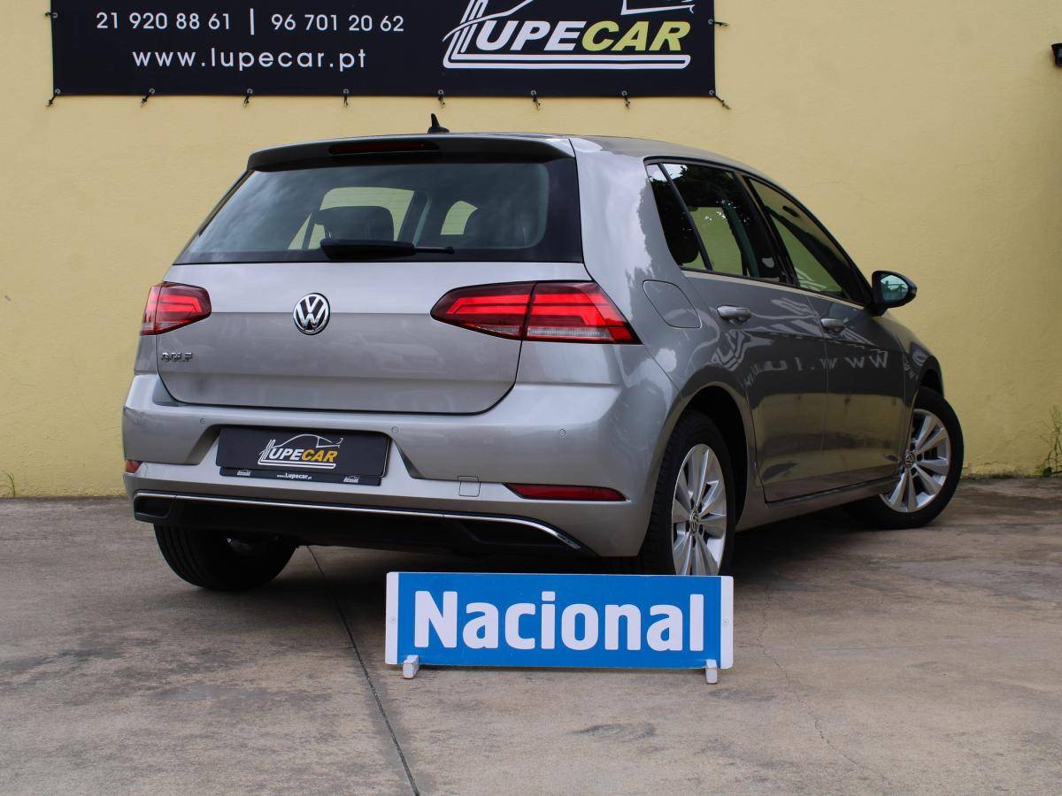 volkswagen-golf-2018-diesel-1598cc