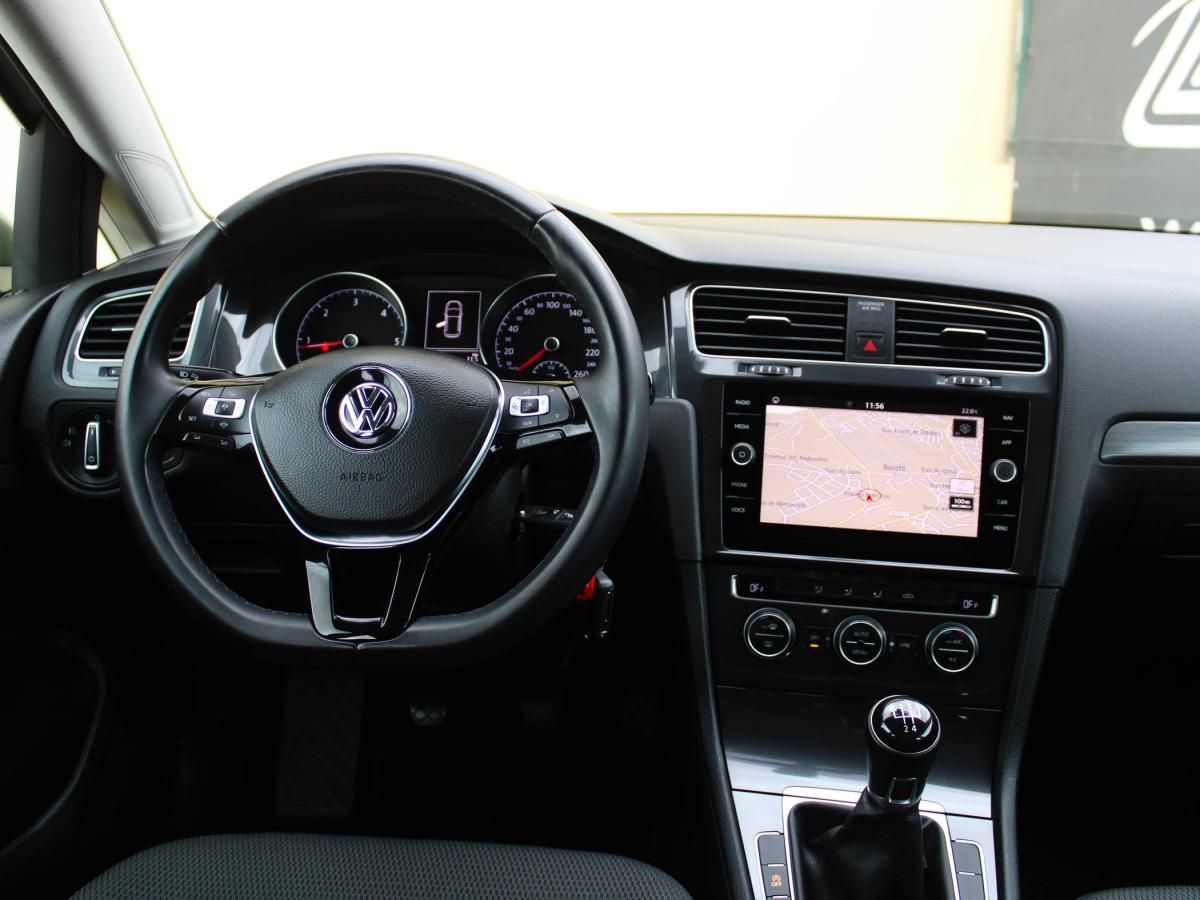 volkswagen-golf-2018-diesel-1598cc