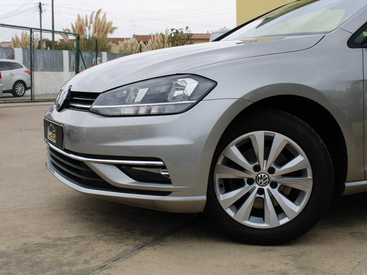 volkswagen-golf-2018-diesel-1598cc