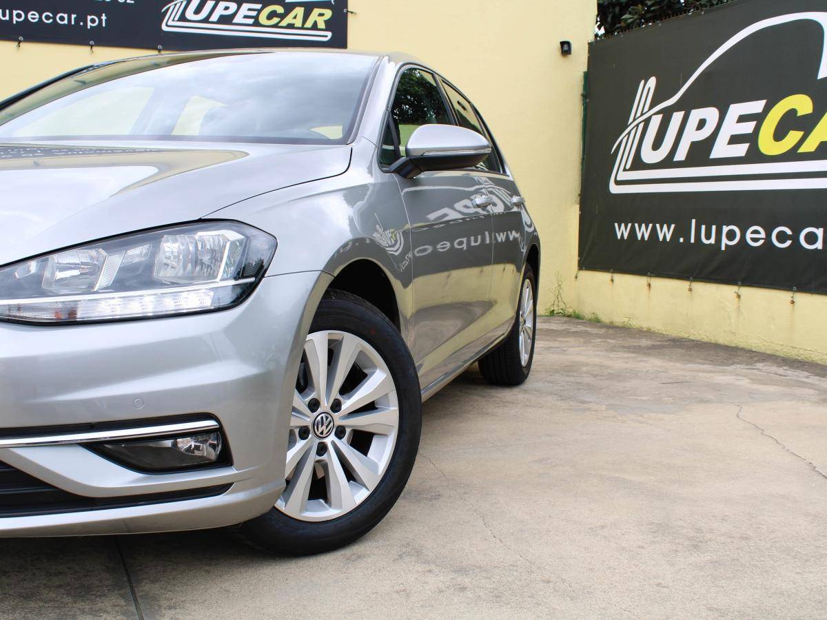volkswagen-golf-2018-diesel-1598cc
