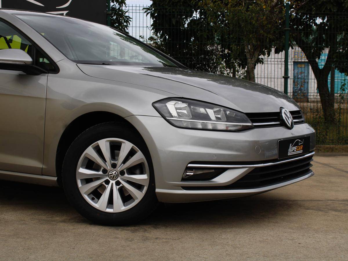 volkswagen-golf-2018-diesel-1598cc