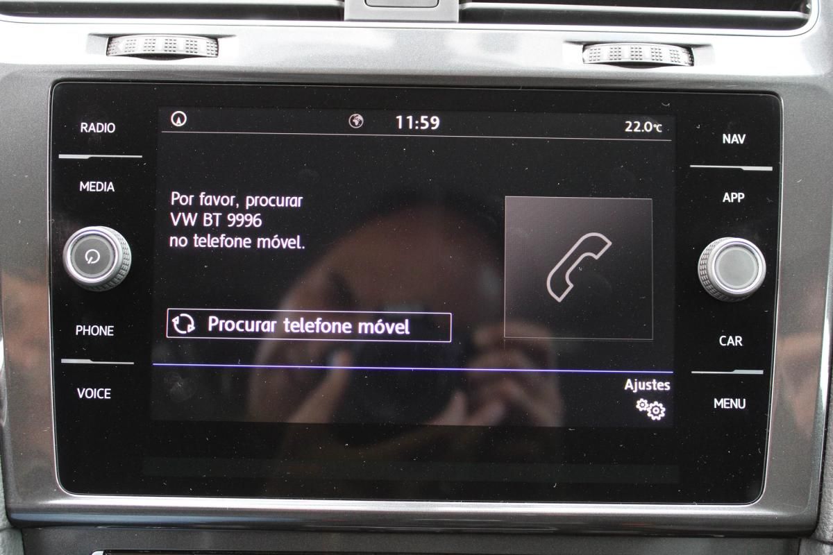 volkswagen-golf-2018-diesel-1598cc