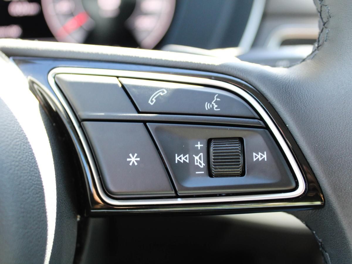 audi-a4-avant-2024-diesel-1968cc