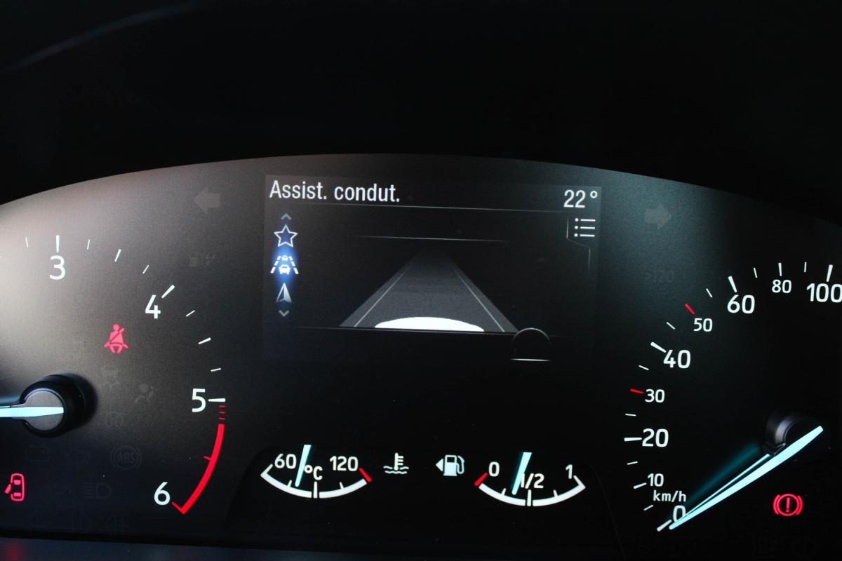 ford-focus-2020-diesel-1499cc