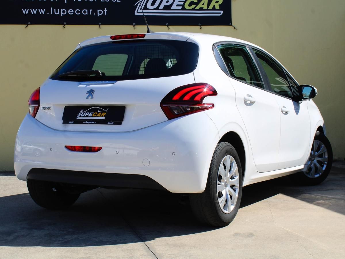 peugeot-208-2020-diesel-1499cc