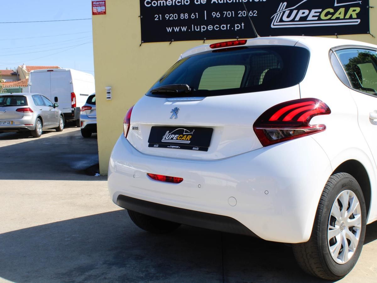 peugeot-208-2020-diesel-1499cc