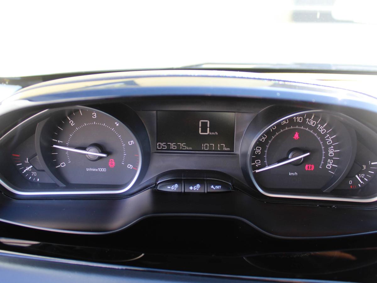 peugeot-208-2020-diesel-1499cc