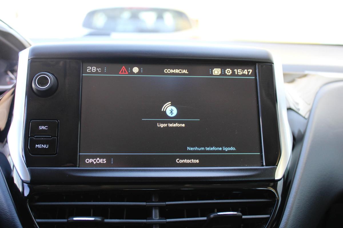 peugeot-208-2020-diesel-1499cc