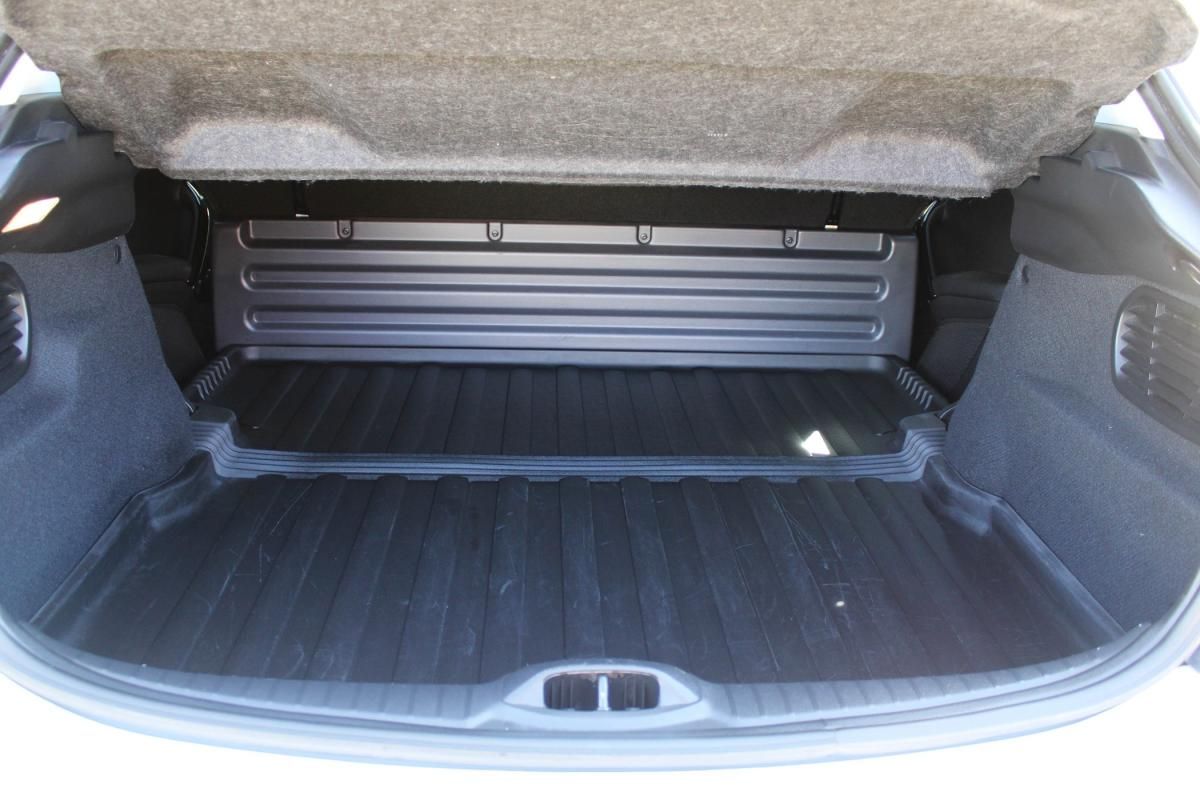 peugeot-208-2020-diesel-1499cc