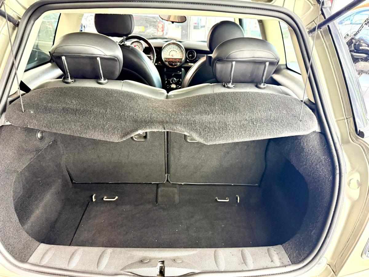 mini-hatch-d-1-6-2010-diesel-1598cc