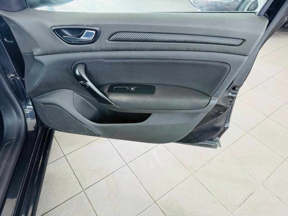 renault-megane-1-2-tce-2019-gasolina-1198cc