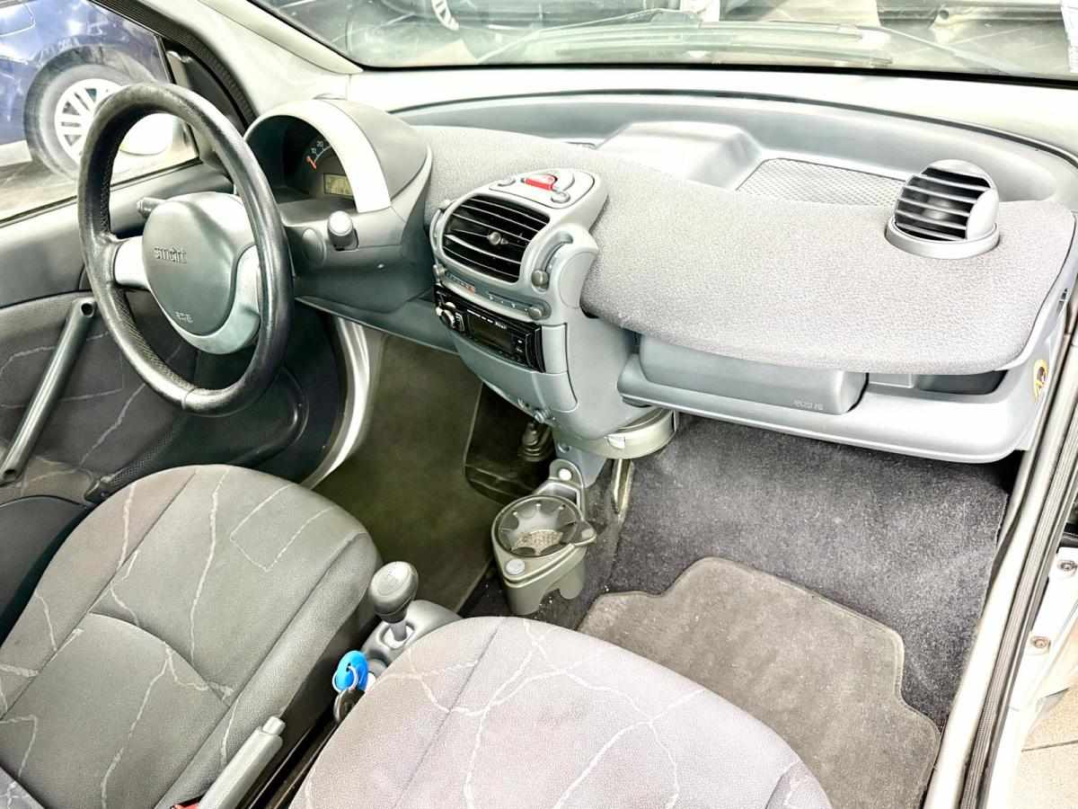 smart-fortwo-0-7-2005-gasolina-698cc