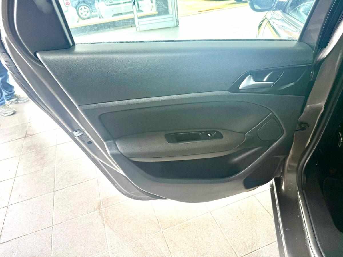 peugeot-308-sw-2014-diesel-1560cc