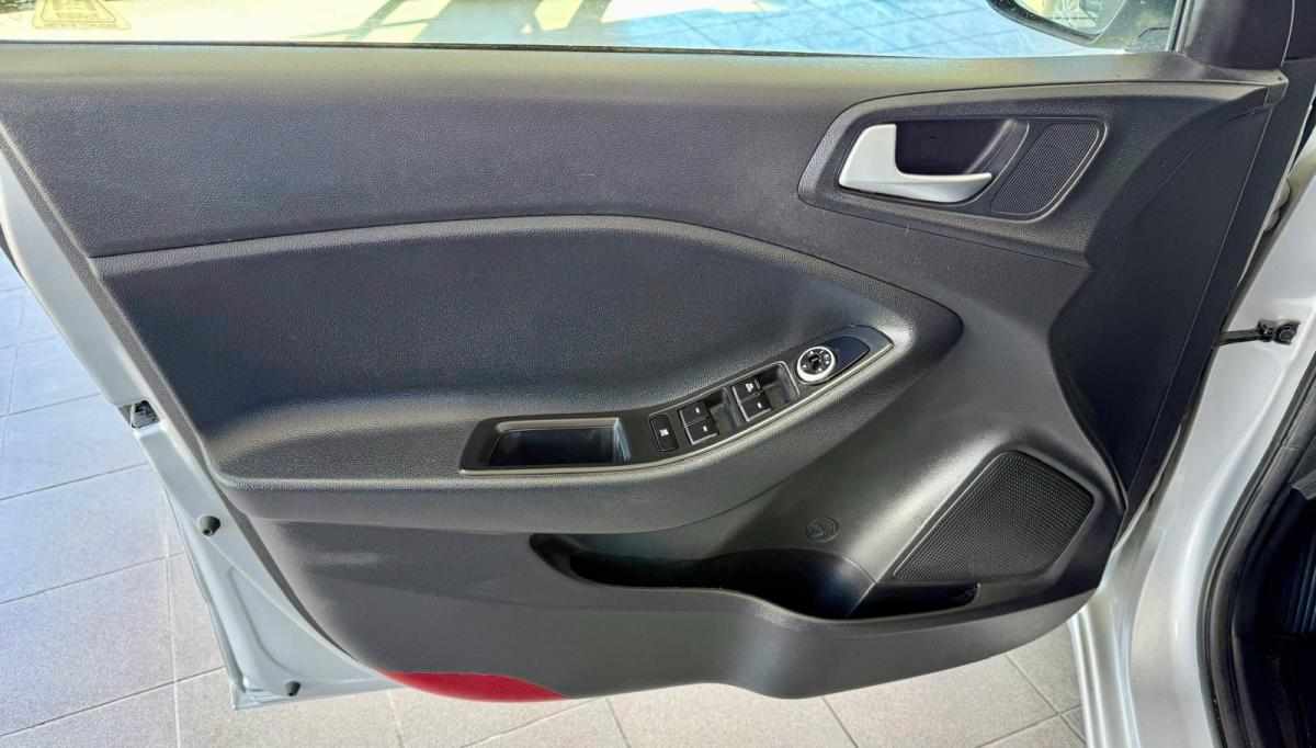 hyundai-i20-1-1-crdi-2016-diesel-1120cc