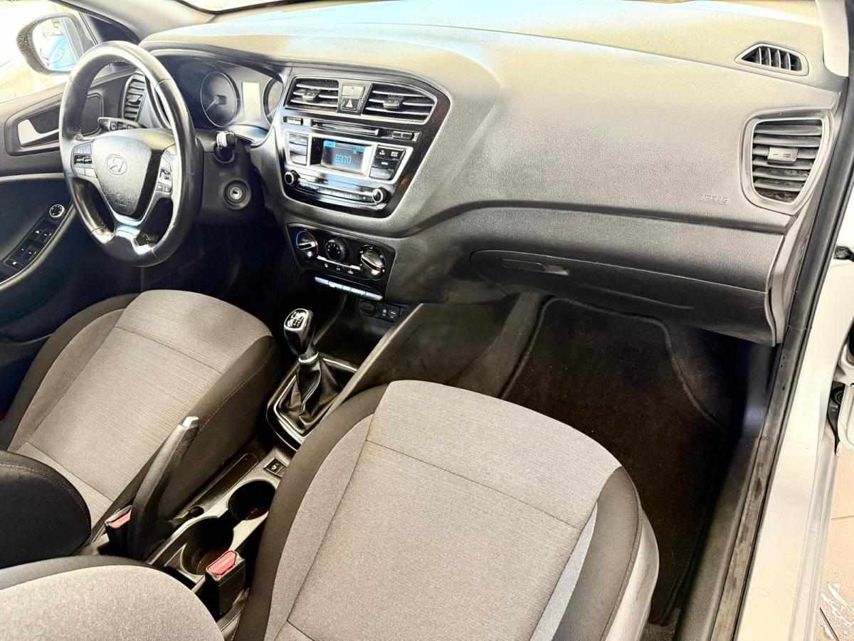 hyundai-i20-1-1-crdi-2016-diesel-1120cc