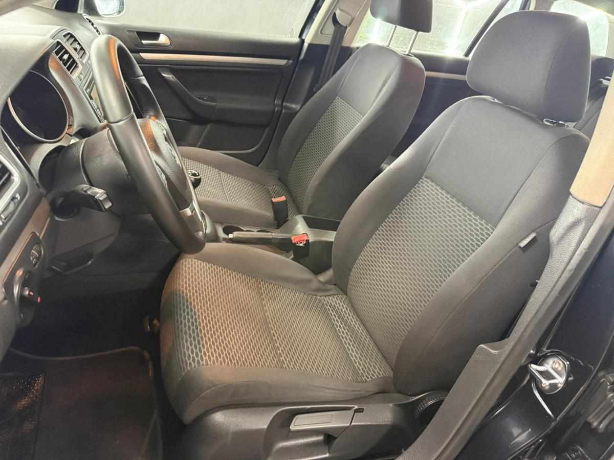volkswagen-golf-1-6-tdi-2010-diesel-1598cc