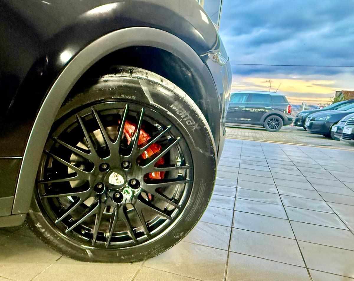 porsche-cayenne-3-0-v6-2012-diesel-2967cc