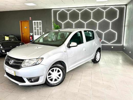 dacia-sandero-2015-gasolina-1149cc