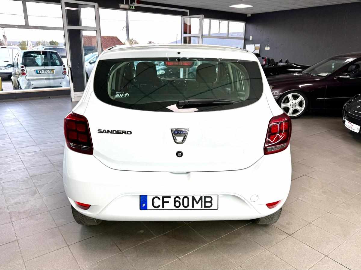 dacia-sandero-1-0-2019-gasolina-998cc