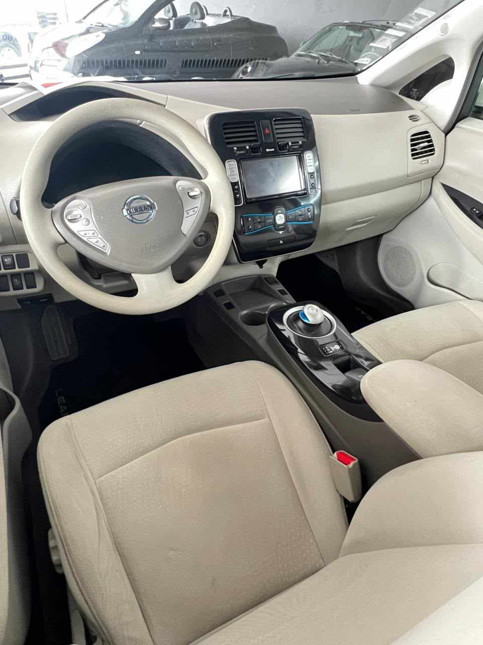 nissan-leaf-24-kwh-2013-eletrico