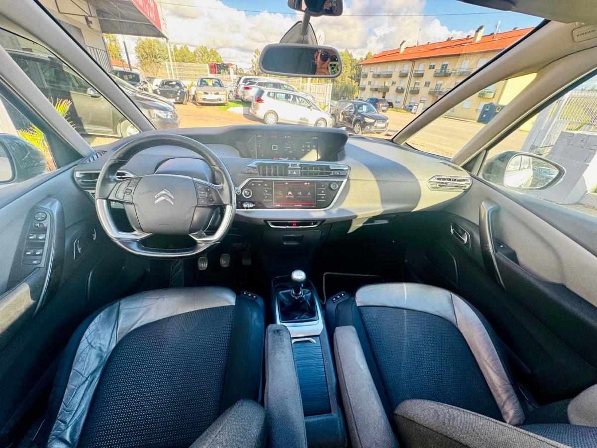 citroen-c4-picasso-1-6-bluehdi-2018-diesel-1560cc