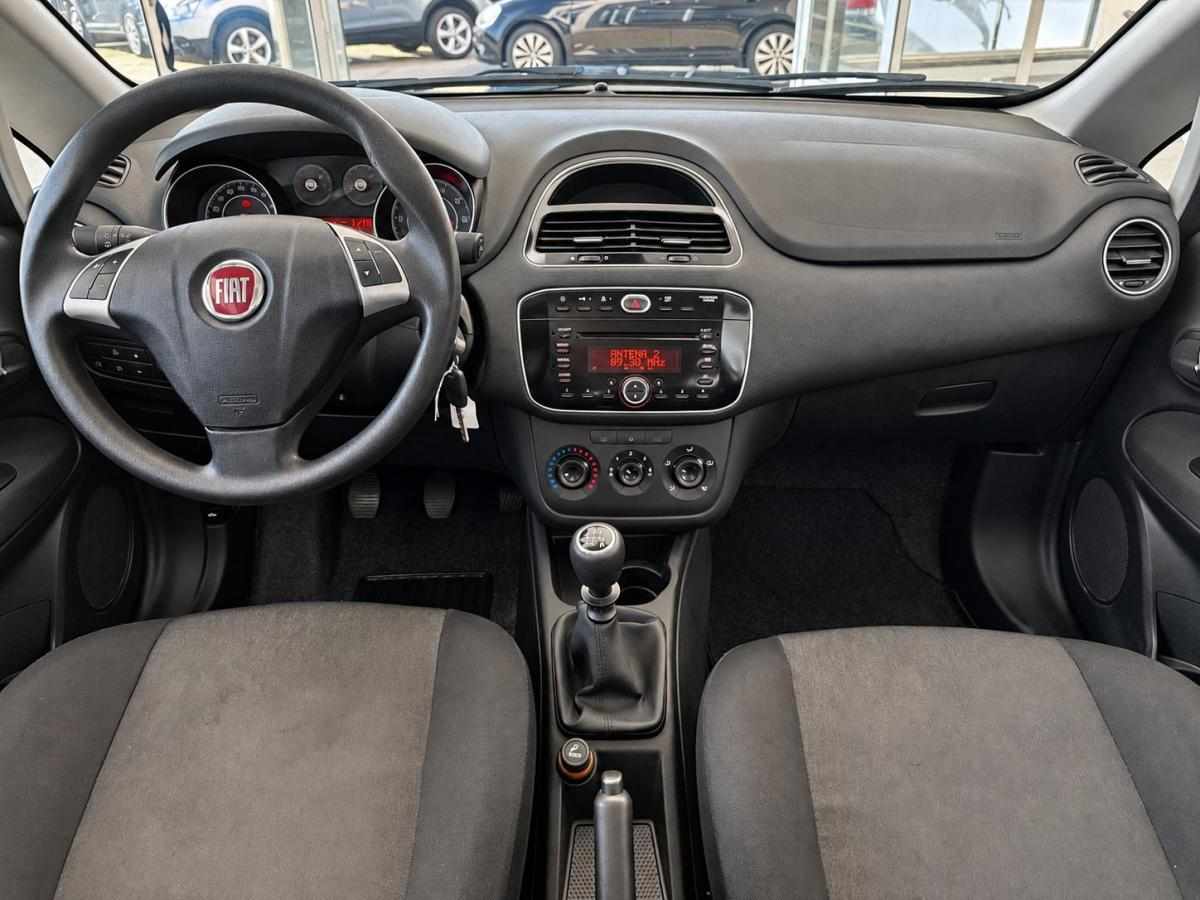 fiat-punto-1-2-ss-2017-gasolina-1242cc