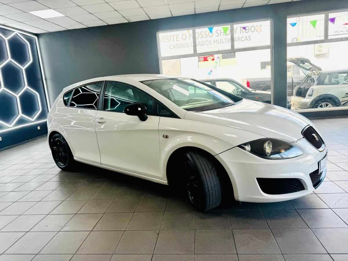 seat-leon-1-6-tdi-2010-diesel-1598cc