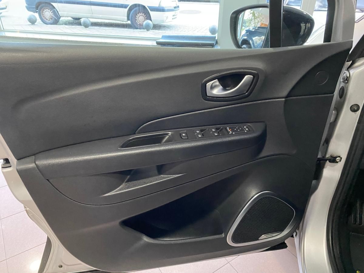 renault-captur-2018-gasolina-1197cc