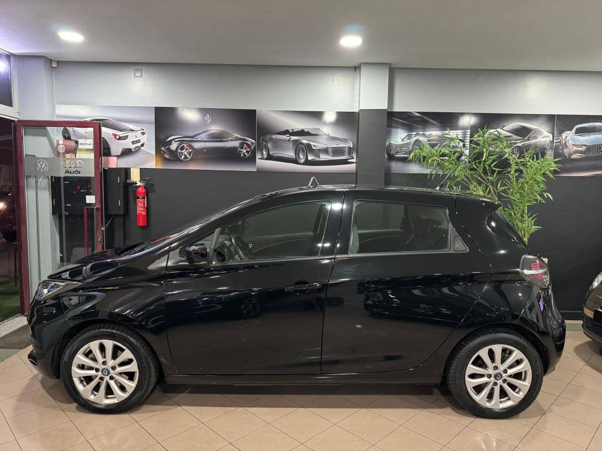 renault-zoe-2021-eletrico-0cc