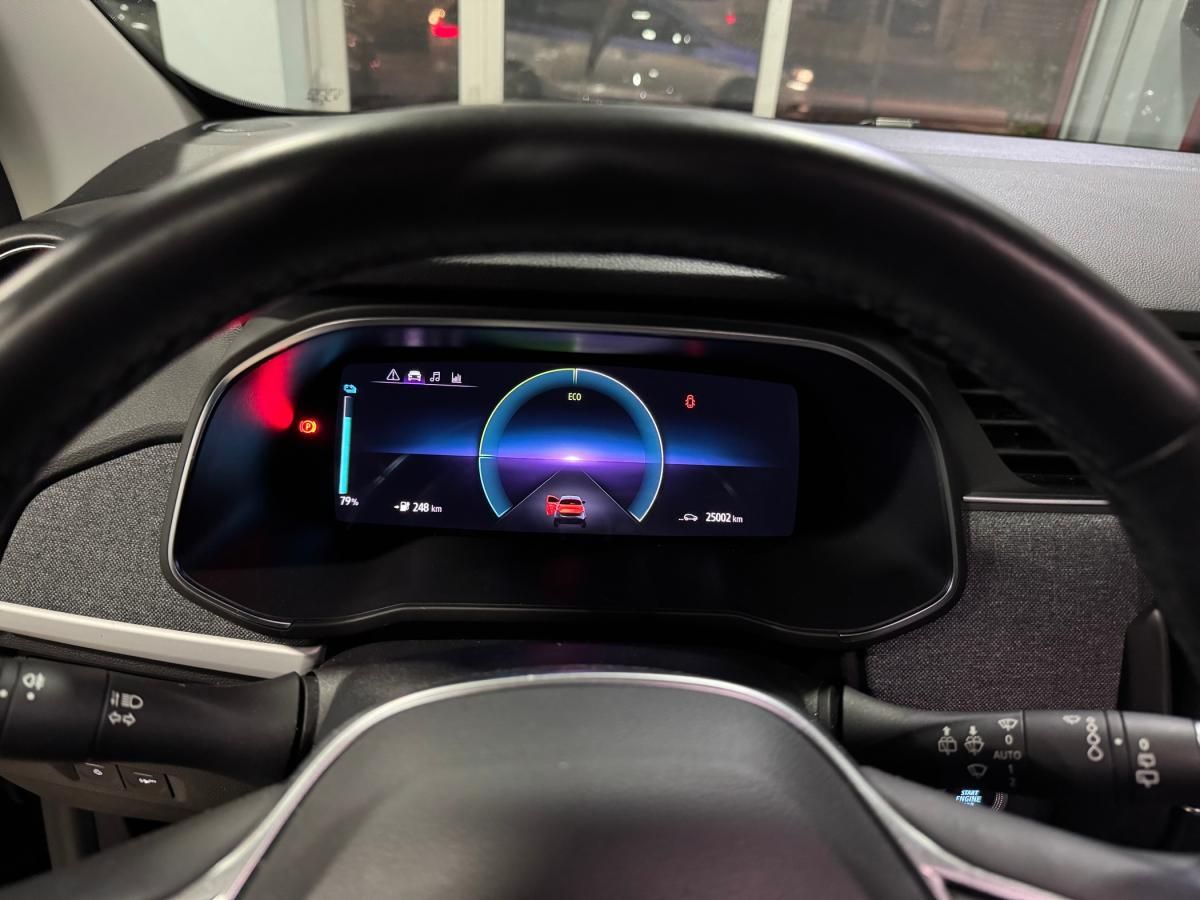 renault-zoe-2021-eletrico-0cc