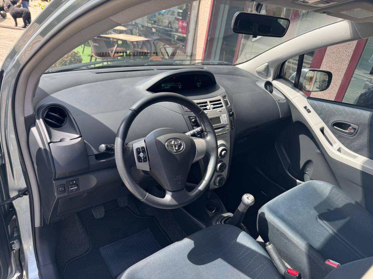 toyota-yaris-2008-gasolina-998cc