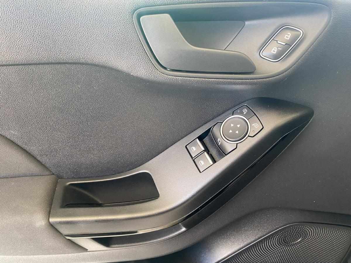 ford-fiesta-2021-gasolina-1084cc