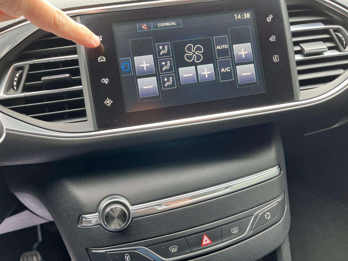 peugeot-308-sw-2014-diesel-1560cc