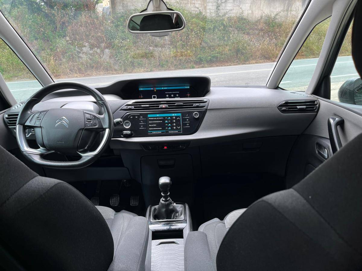 citroen-c4-grand-picasso-2018-diesel-1560cc