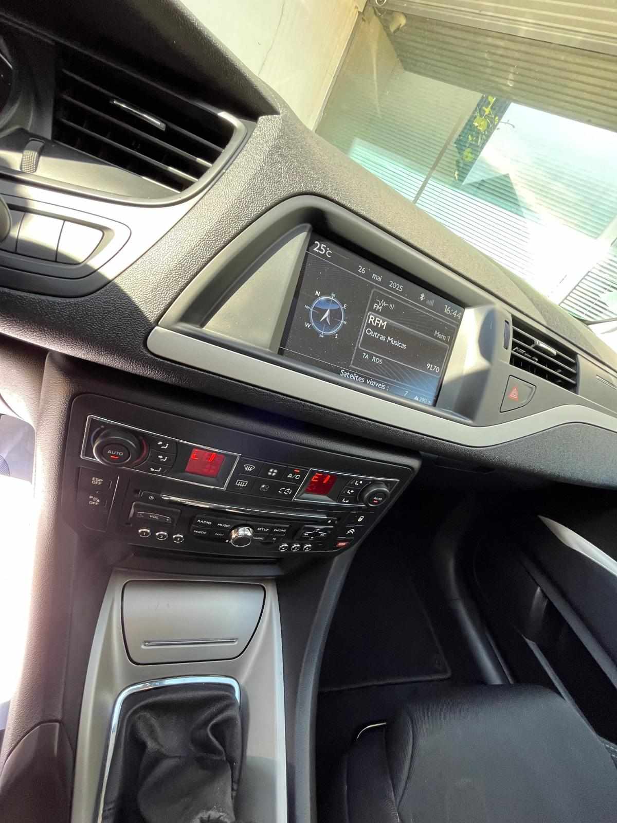 citroen-c5-tourer-2013-diesel-1560cc