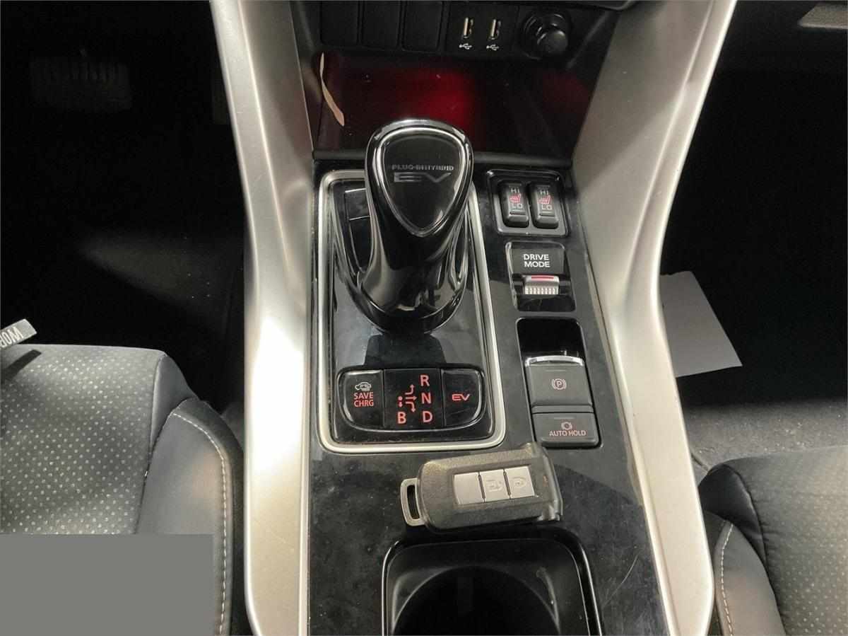 mitsubishi-eclipse-cross-2-4-mivec-s-awc-phev-2023-gasolina-2360cc