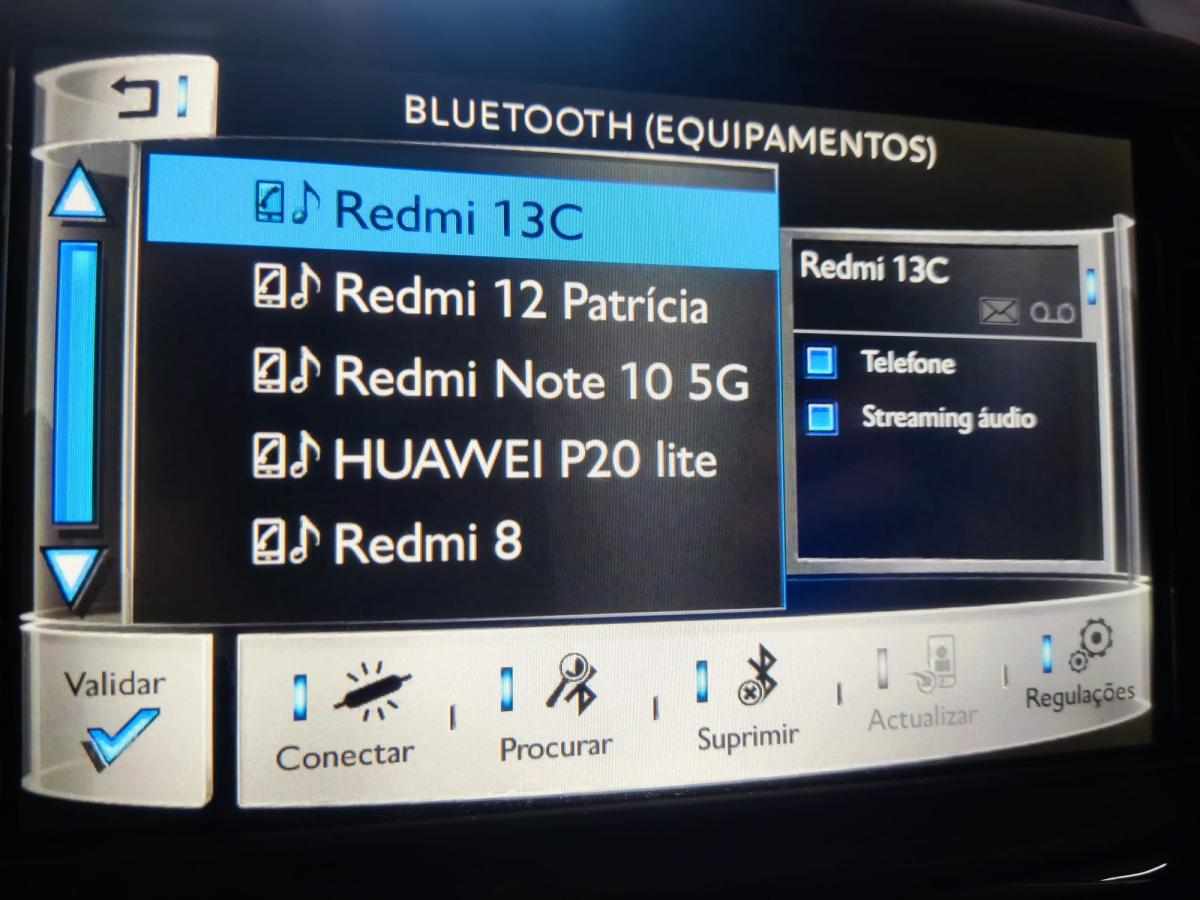 peugeot-208-1-2-vti-2014-gasolina-1199cc