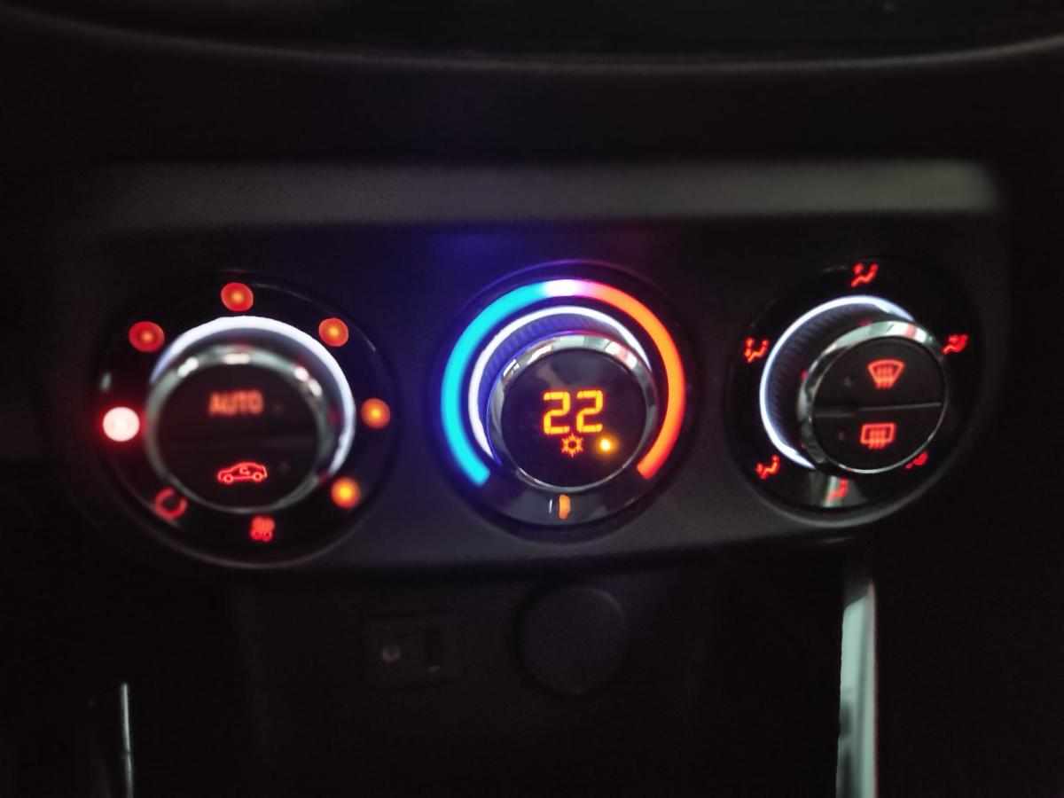 opel-adam-1-2-2015-gasolina-1229cc