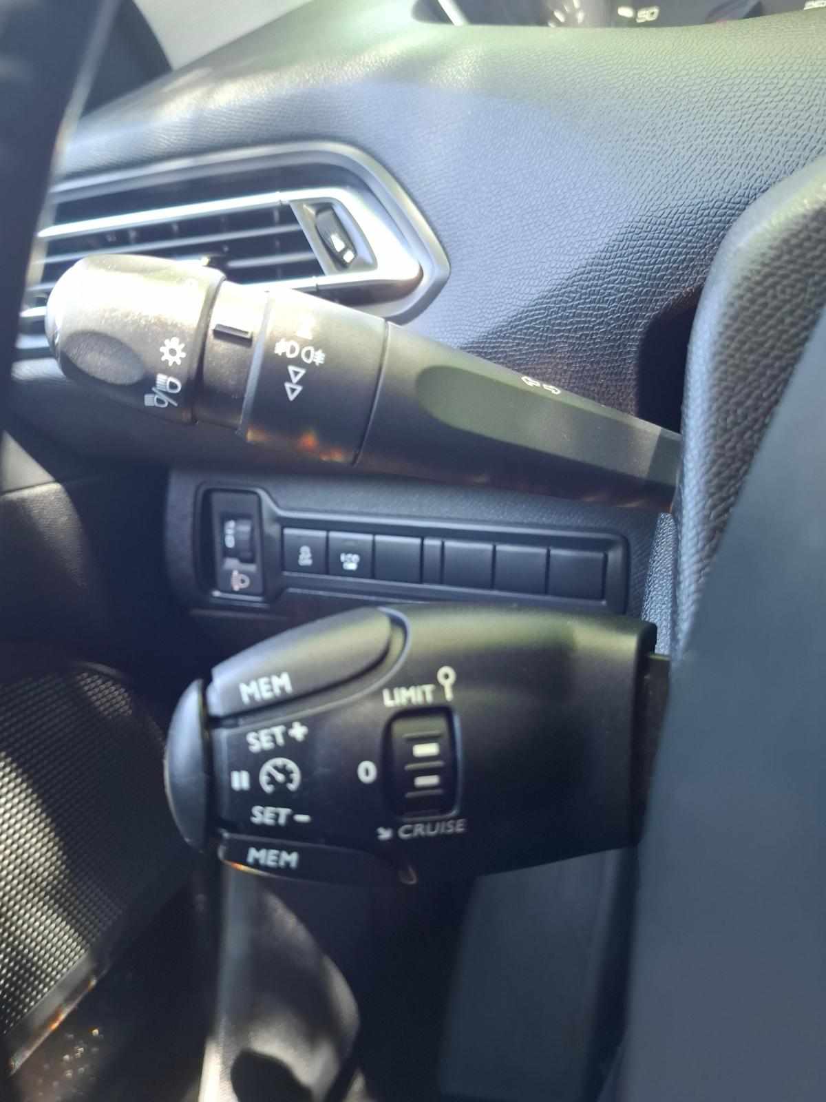 peugeot-308-1-6-bluehdi-fap-2015-diesel-1560cc