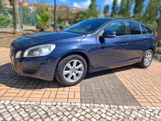 volvo-v60-d2-1-6-2012-diesel-1560cc