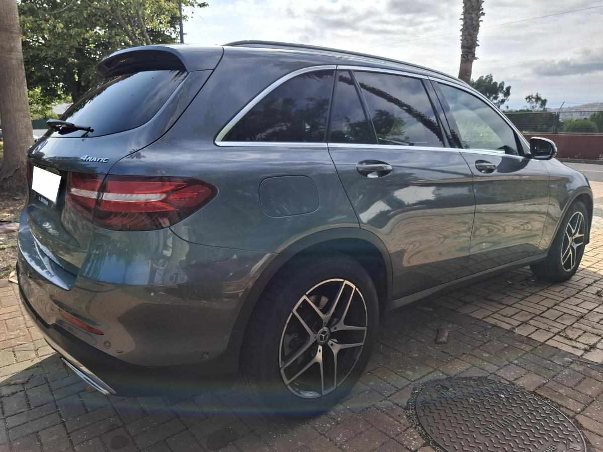 mercedes-benz-glc-250-d-4matic-2018-diesel-2143cc